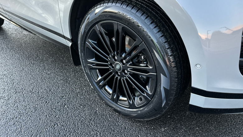 Land Rover Range Rover Evoque 2.0 D200 Dynamic SE 5dr Auto Diesel Hatchback